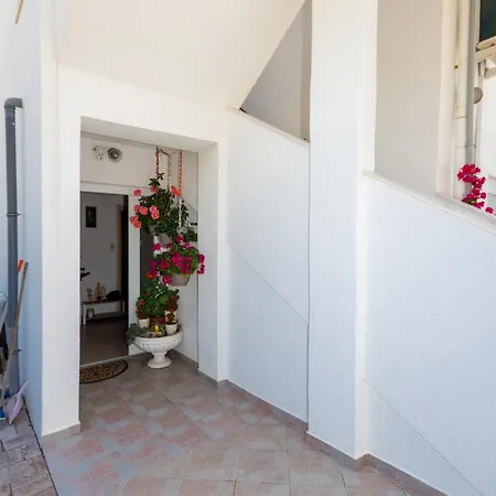 Filip Apartment Pag Town